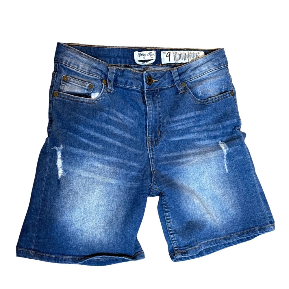 Indigo Rein Juniors Size 9 Blue Distressed Denim Shorts Mid Rise Stretch Casual